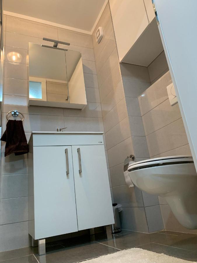 Apartman Jasmin - Blizu Panonskih Jezera I Centra Grada Tuzla Exterior foto